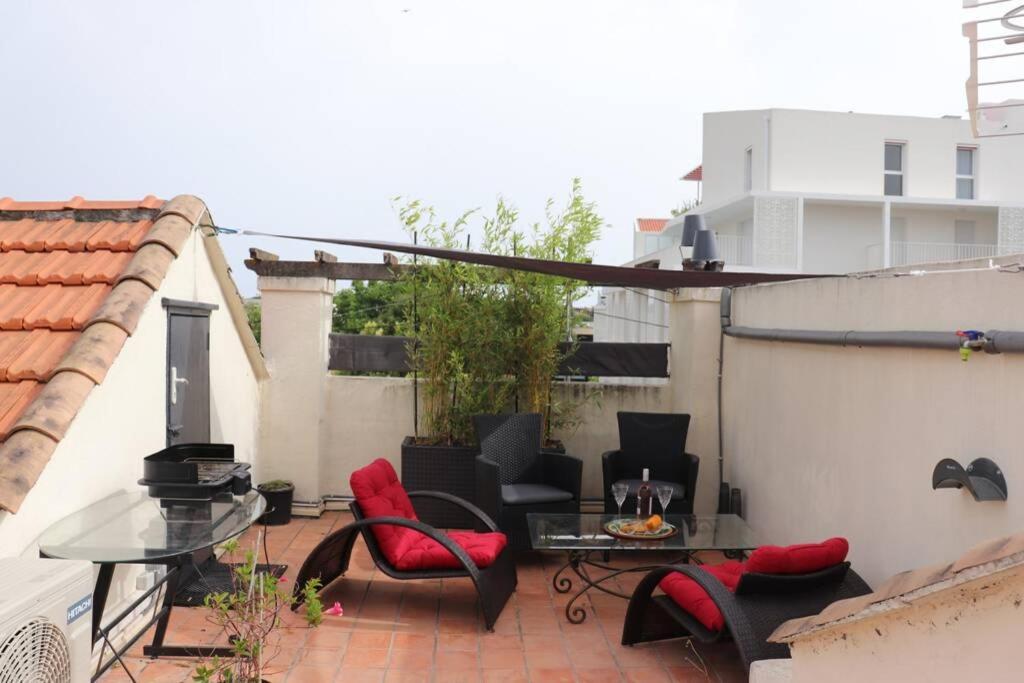 Superbe maison avec toiture terrasse à 5min mer Appartamento Cannes Esterno foto